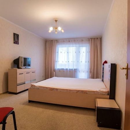 Flat Appartement Kamjanske Buitenkant foto